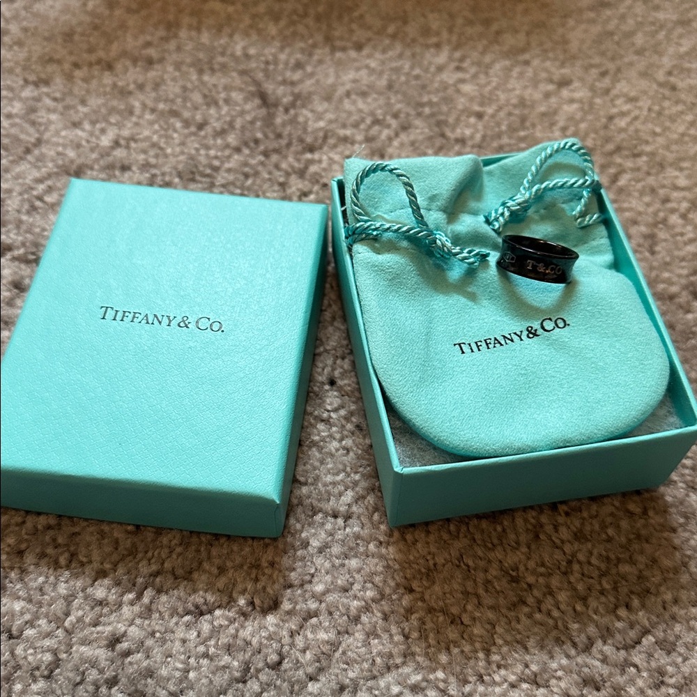 Tiffany & Co. Black Ring with Teal Box